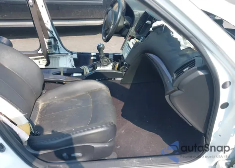 2013 Infiniti G37X z USA, uszkodzony, nr VIN JN1CV6AR5DM761963